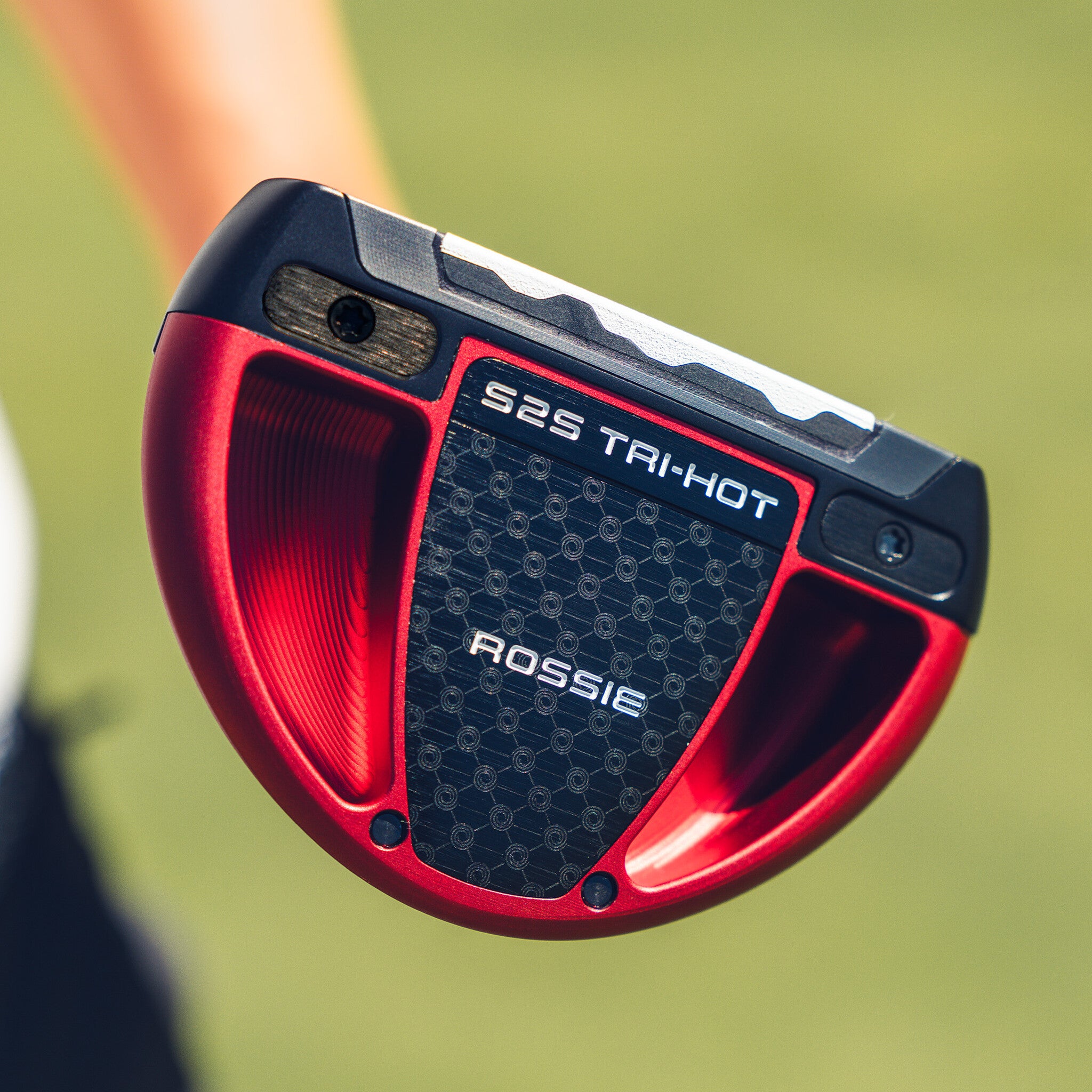 Odyssey Square 2 Square Tri-Hot Rossi Putter
